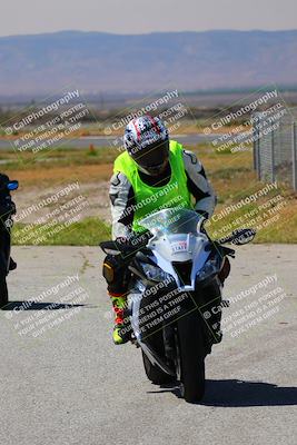 media/Mar-27-2022-Lets Ride (Sun) [[8affb282f8]]/Around the Pits/